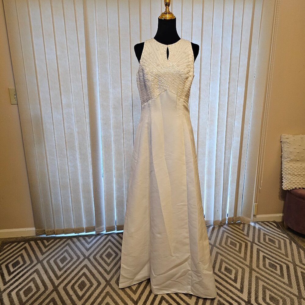 Elegente by Mon Cheri White Wedding‎ Dress 14
